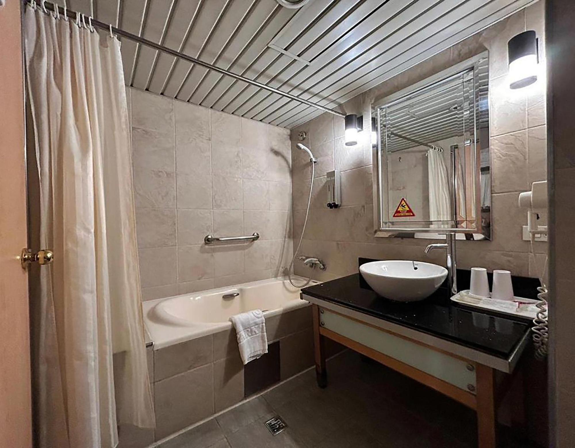 Guide Hotel Zhongli Zhongzheng Taoyuan Eksteriør billede